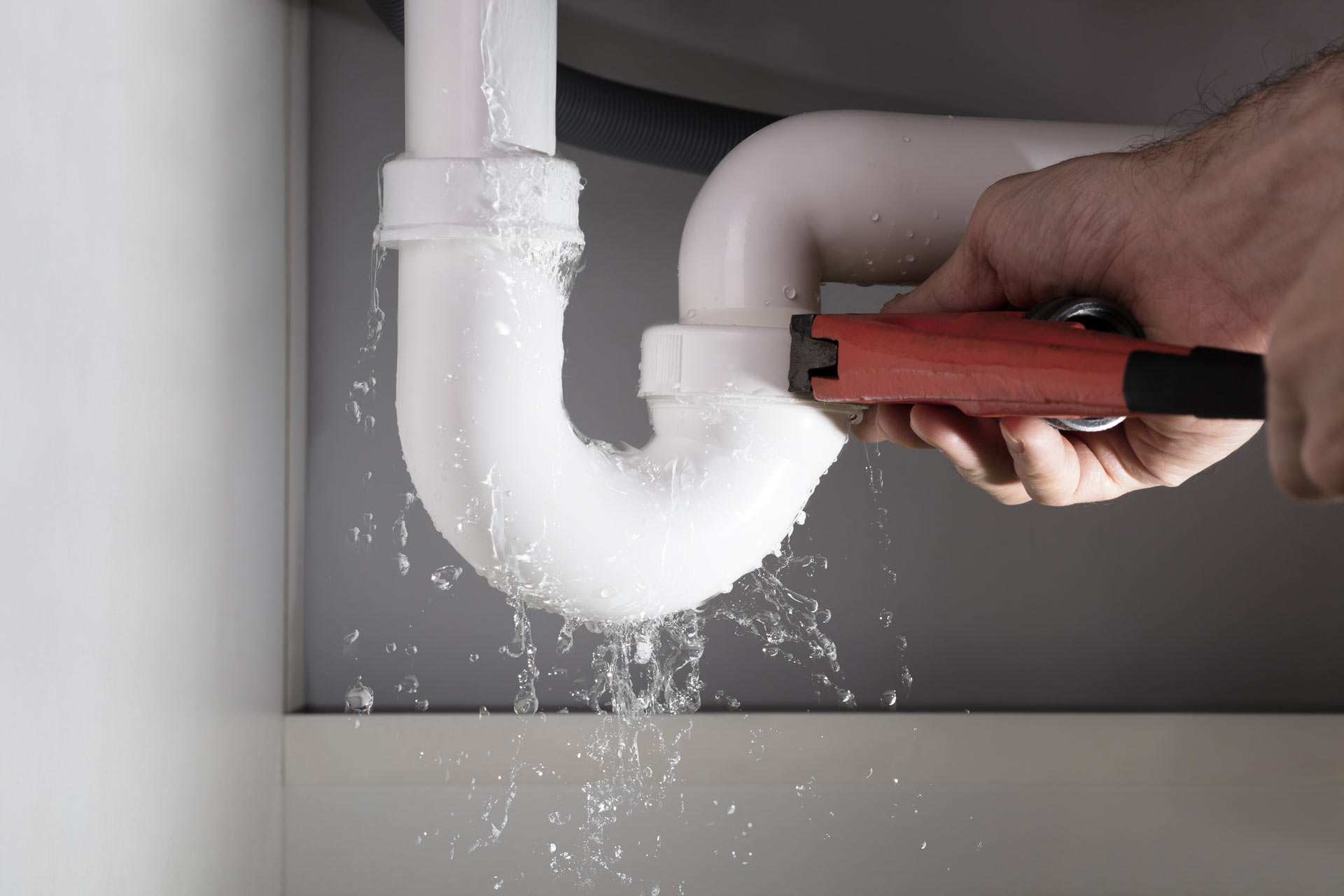 Burst pipes & flooding photo